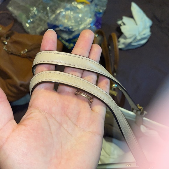 White Michael Kors bag - Picture 6 of 7